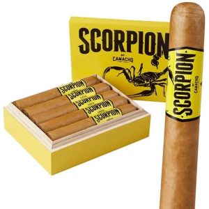 Camacho Scorpion Connecticut  Robusto