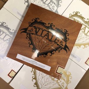 Viaje 15th Anniversary Black