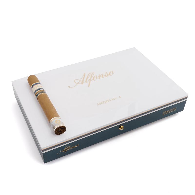 Alfonso Extra Aejo No.4