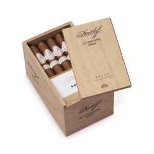Davidoff 702 Series Signature 2000 Corona