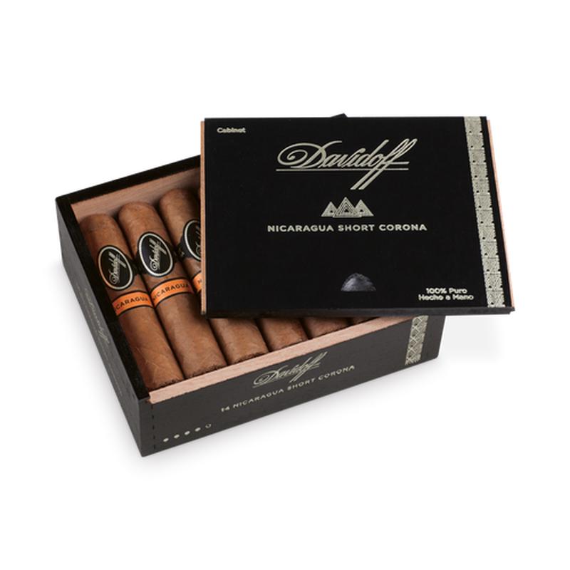 Davidoff Nicaragua Series Short Corona