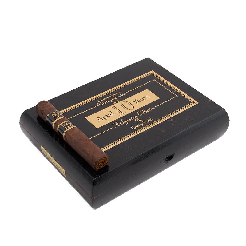 Rocky Patel Vintage 1992 Petit Corona