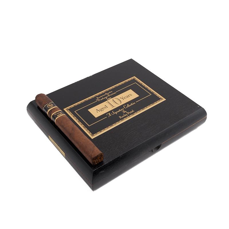 Rocky Patel Vintage 1992 Toro