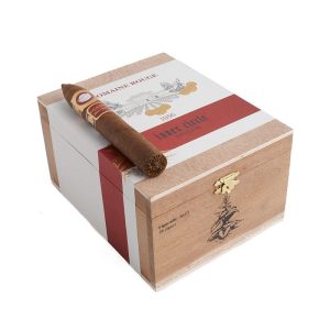 Cavalier Geneve Inner Circle Domaine Rouge Figurado