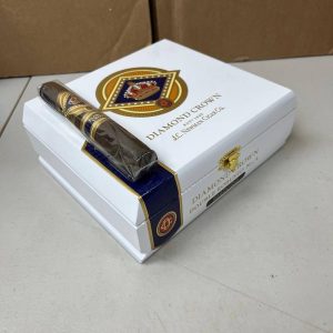 Diamond Crown Maduro #4 Double Robusto