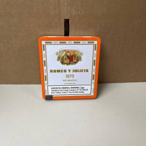 Romeo Y Julieta 1875 Nicaragua Petit Bully Tin