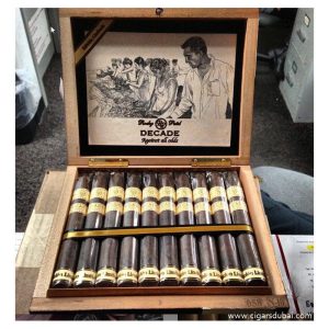 Rocky Patel - Decade Robusto (Box of 20)