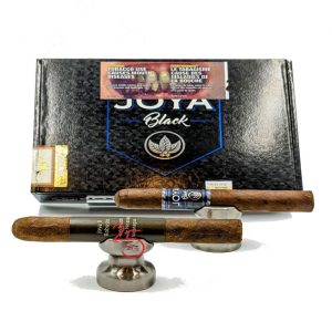 Joya de Nicaragua Black Robusto... SAVE 10%
