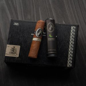 Davidoff Escurio Robusto (Tubos)