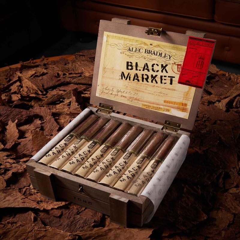 Alec Bradley Black Market Toro