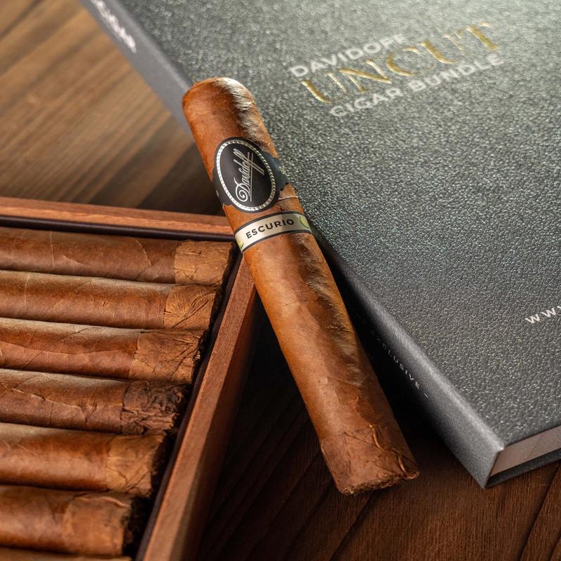 Davidoff Escurio Gran Toro Cigar Bundle (Uncut)