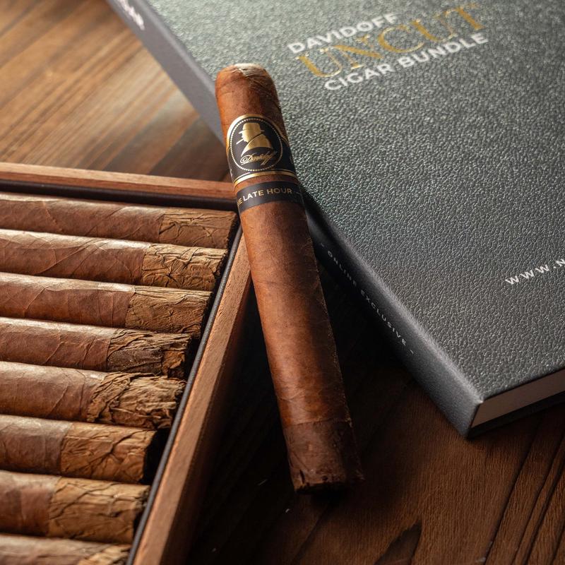 Davidoff Winston Churchill The Late Hour Toro Cigar Bundle (Uncut)