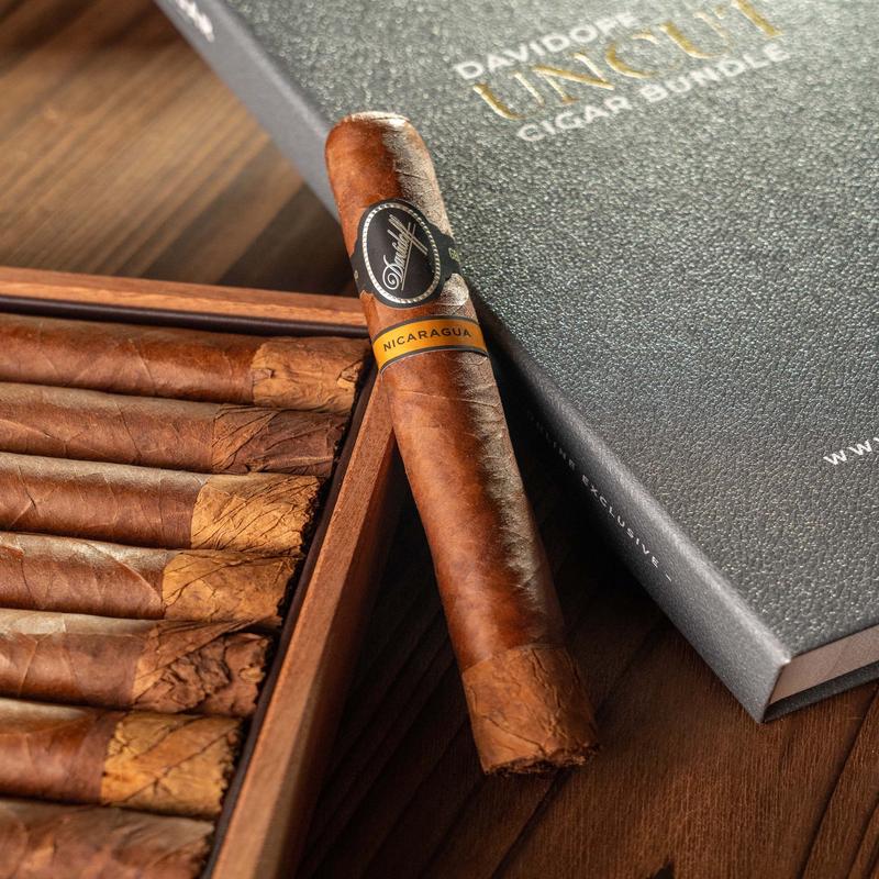 Davidoff Nicaragua Toro Cigar Bundle (Uncut)