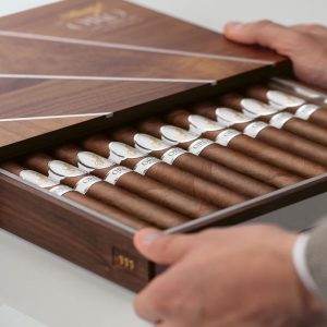 Davidoff Oro Blanco Special Reserve 111 Years