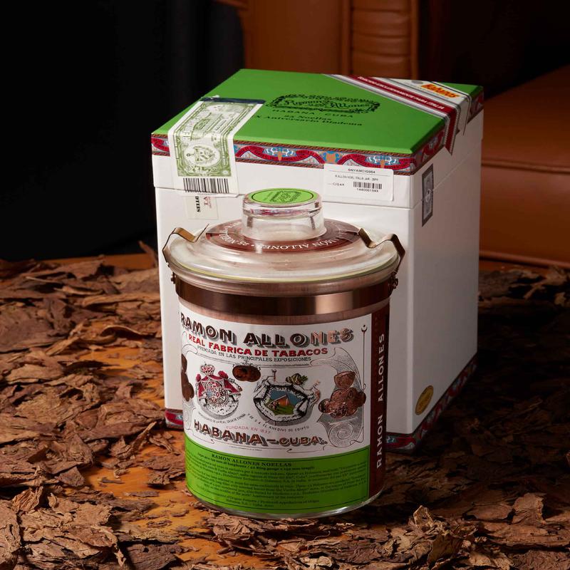 Ramn Allones Noellas Edicin Regional Italia 2023 Jar