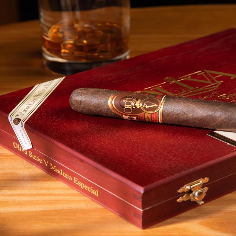 Oliva Serie V Maduro Especial Double Toro