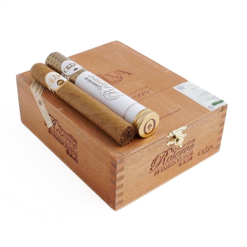 Oliva Connecticut Reserve Toro Tubo