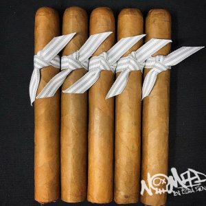 Nomad White Chocolate Truffles Ltd Toro