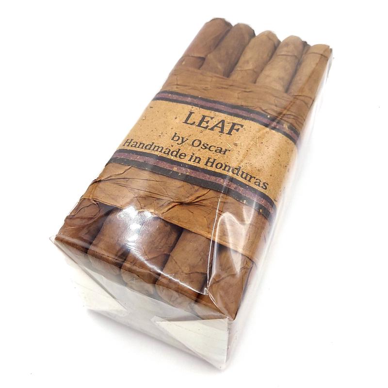 Oscar Leaf Connecticut Lancero