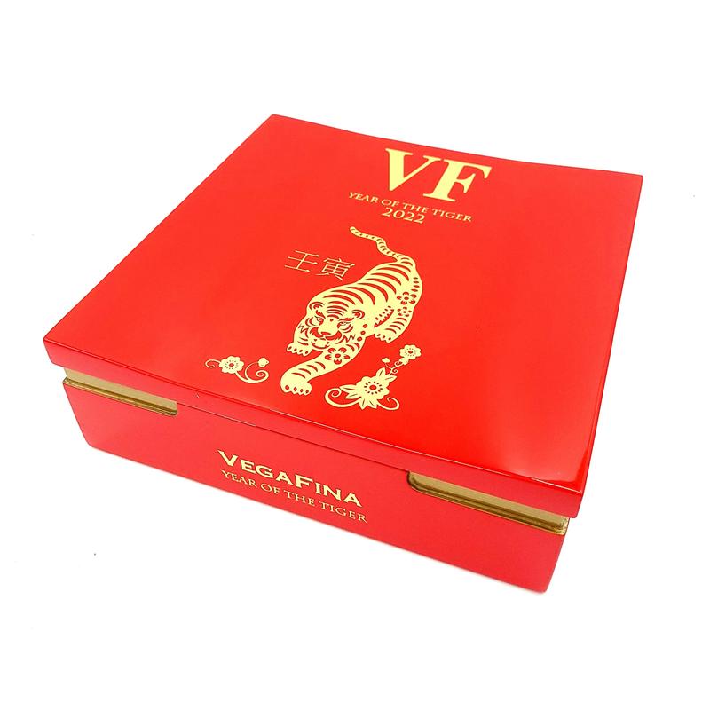 Vega Fina Year of The Tiger 22 Toro Extra